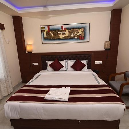 Ariees Grand Hotell Port Blair Eksteriør bilde