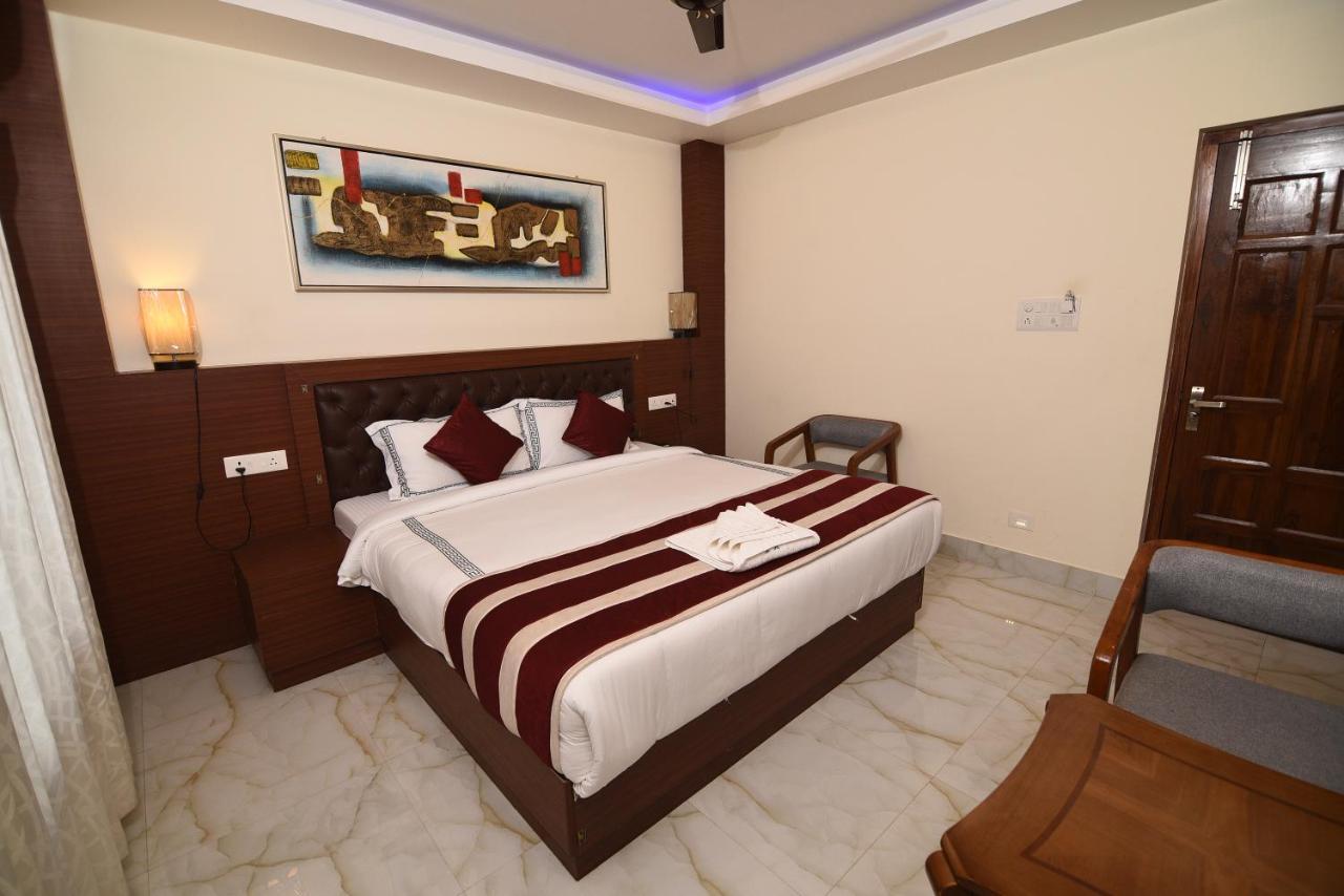Ariees Grand Hotell Port Blair Eksteriør bilde